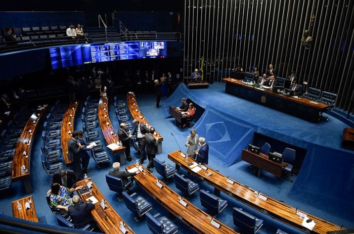 Senado vota criação de política nacional de prevenção e controle do câncer