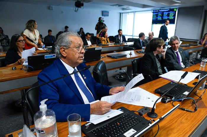 Caminhonete fabricada no Mercosul terá isenção de IPI para produtor rural, aprova CRA