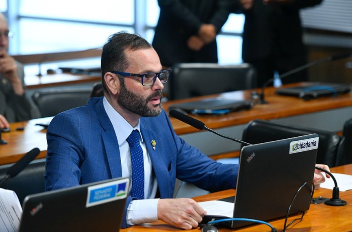 CRA rejeita projeto que susta portaria sobre retomada da pesca de arrasto no RS