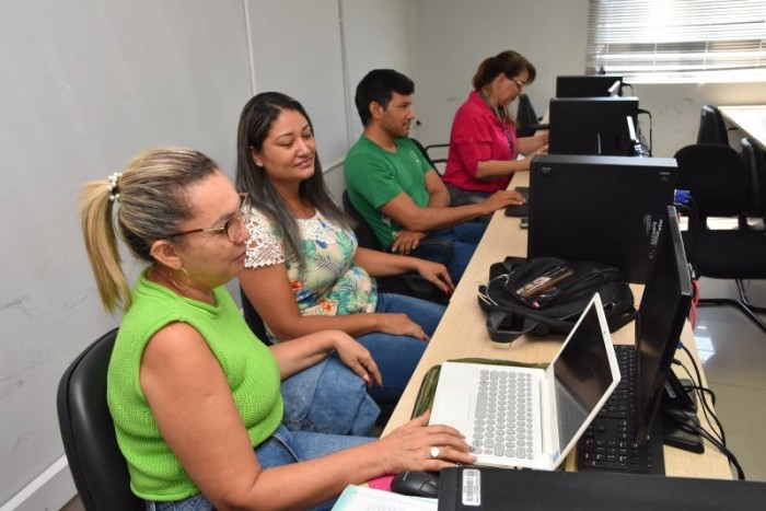 Curso do Programa de Qualificação e Aperfeiçoamento Profissional finaliza em dezembro, com o primeiro eixo alcançando 100% de aproveitamento