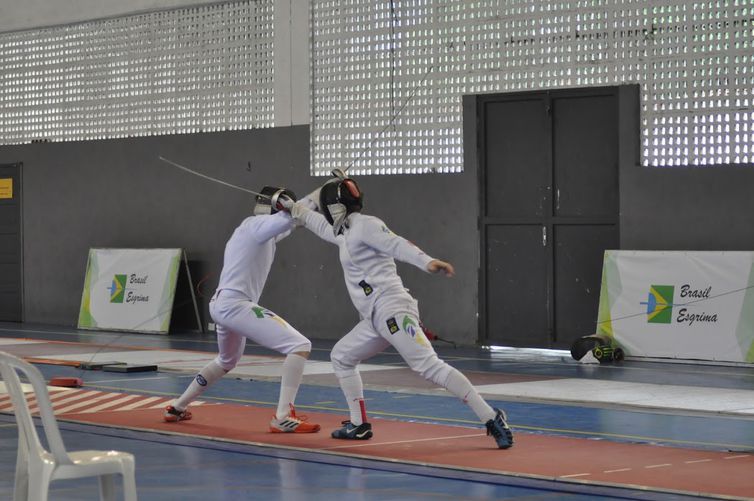 Esgrima: definida seleção brasileira para competições internacionais