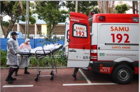 Tombo recorde do PIB e novo pico da pandemia marcam a semana