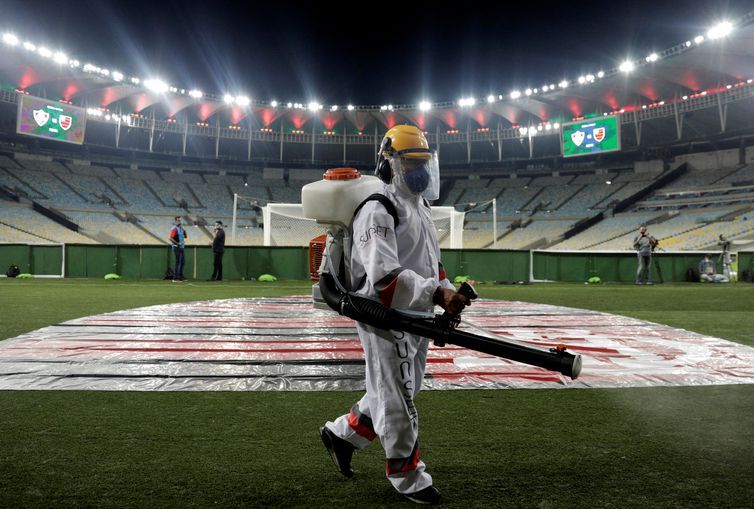 Retorno de público aos estádios é rechaçado por Vasco, Flu e Botafogo