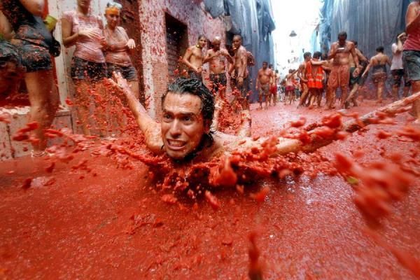 Espanha suspende festa da Tomatina pelo 2º ano consecutivo 