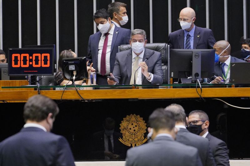 PEC Emergencial: Câmara conclui votação e auxílio pode ser pago logo