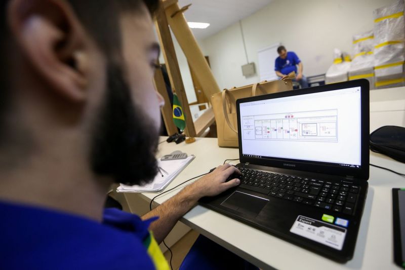 Programa de qualificação profissional do governo abre inscrições