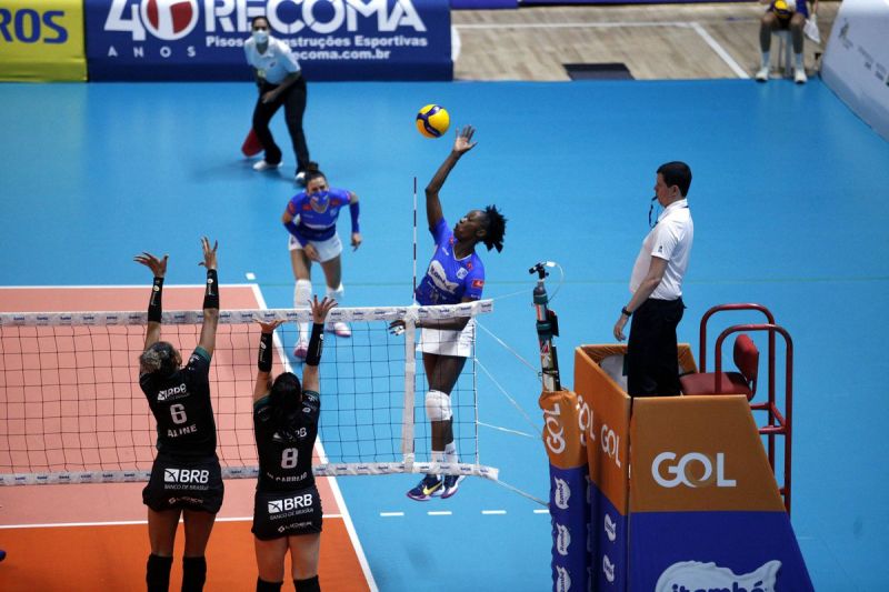 Itambé/Minas vence Brasília Vôlei e está na semifinal da Superliga