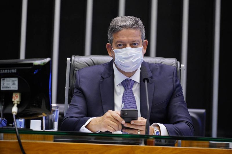 'Estamos em Estado de Guerra', afirma Arthur Lira sobre pandemia