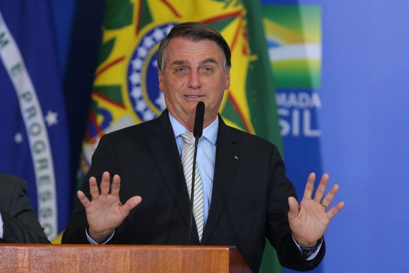 Bolsonaro: Iniciativa privada é fundamental para projetos na Amazônia