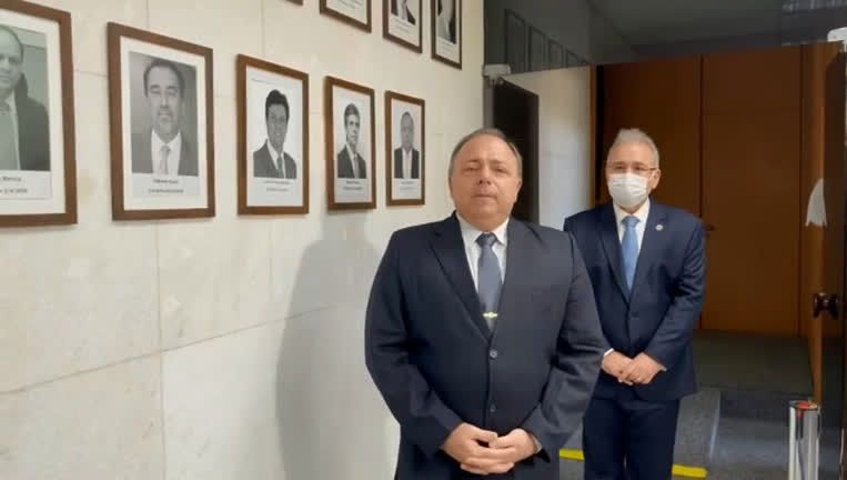 Eduardo Pazuello se despede do Ministério da Saúde