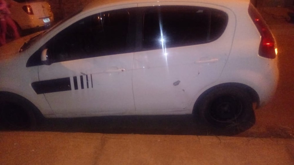 Casal é detido por deixar recém-nascido trancado em carro para ir em festa em MT