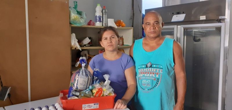 Sem trabalho, ambulantes recorrem a doações para sobreviver
