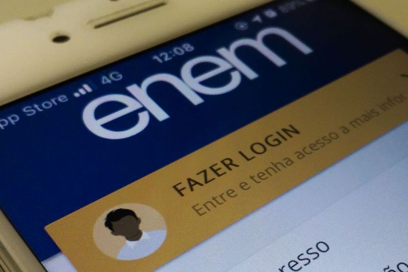 Inep nega falha na correção das redações do Enem