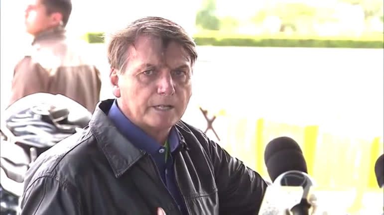 Bolsonaro diz que pode tomar vacina contra covid-19